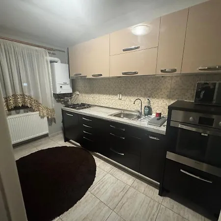 Apartman 2 Rooms, Tractorul